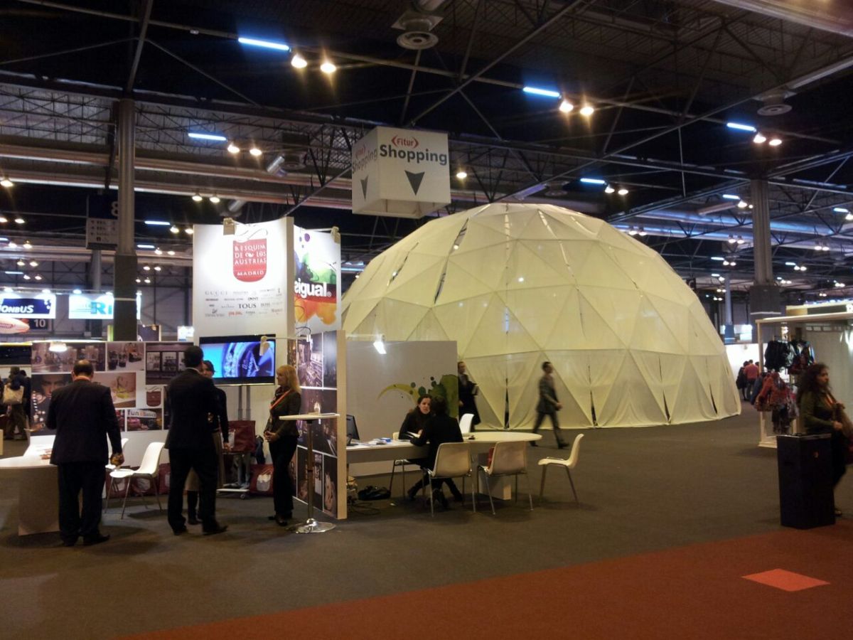 www.geodesicsdomes.com