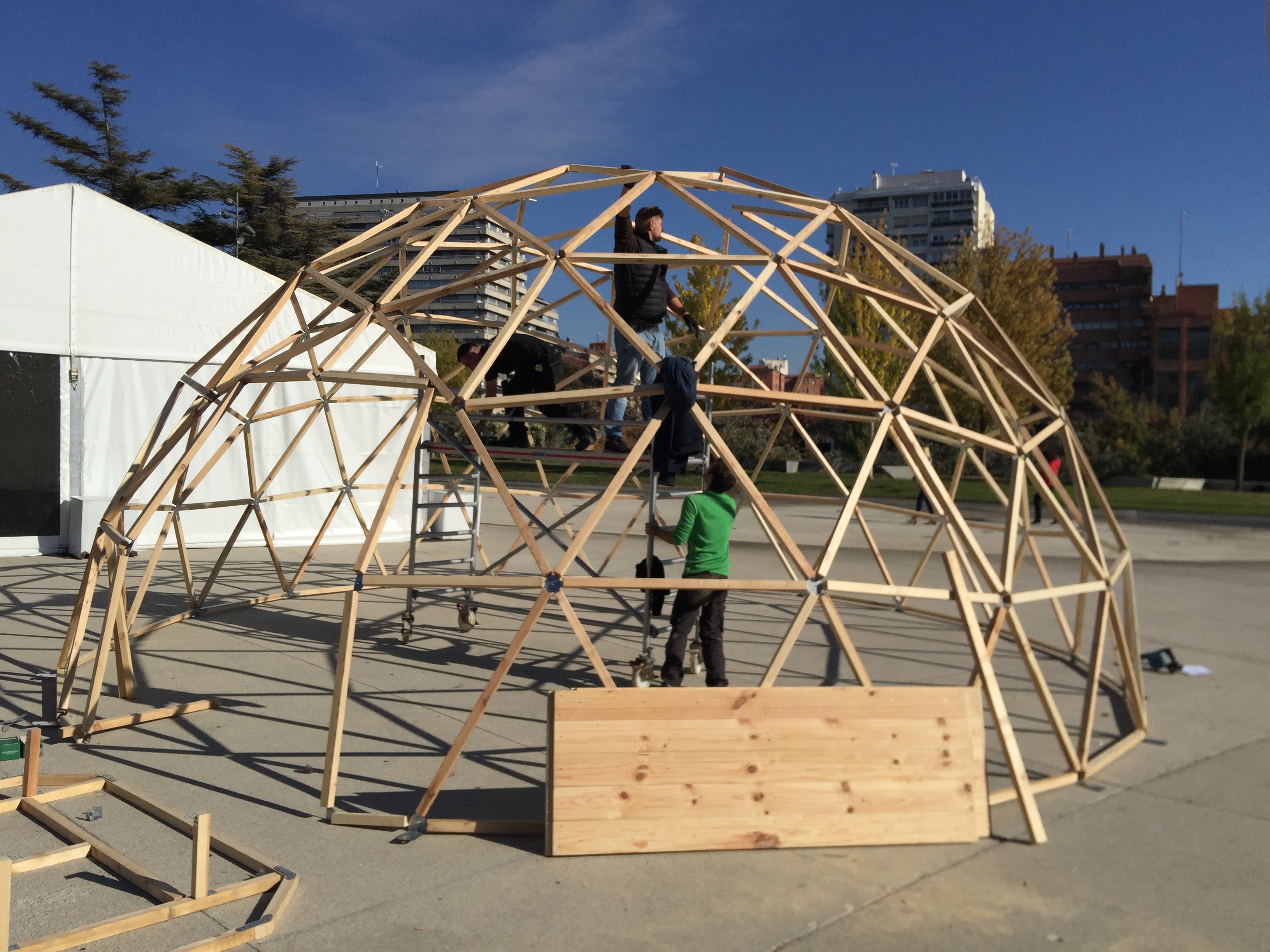 by www.domosgeodesicos.es