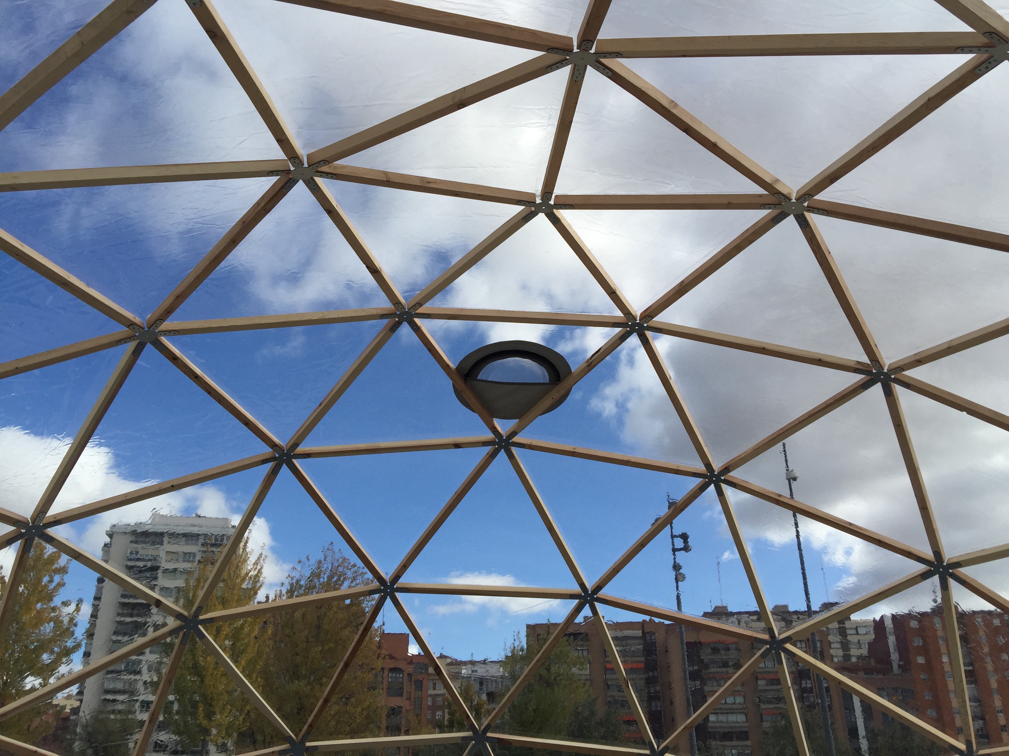 by www.domosgeodesicos.es